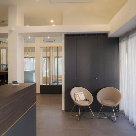Residence Goldoni6 Suite Apartment Rimini Luaran gambar