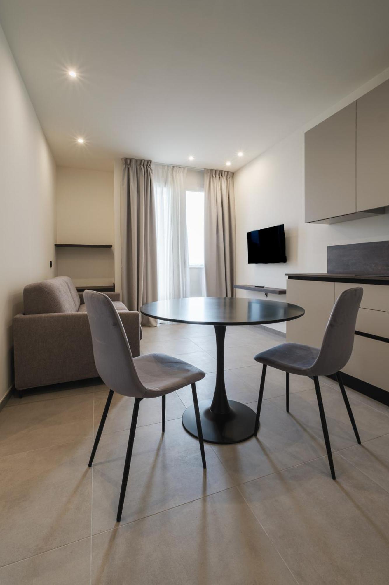 Residence Goldoni6 Suite Apartment Rimini Luaran gambar