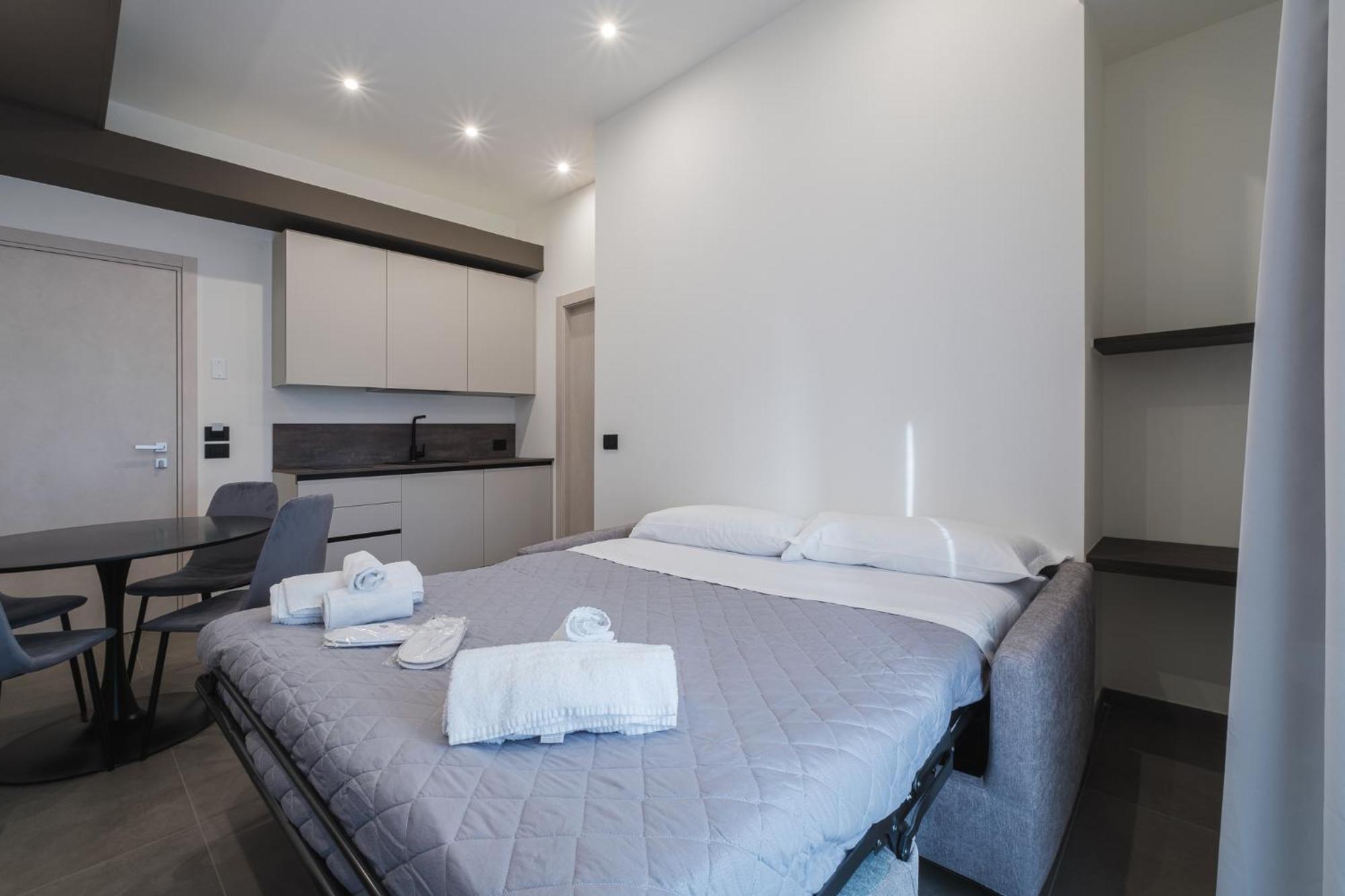 Residence Goldoni6 Suite Apartment Rimini Luaran gambar