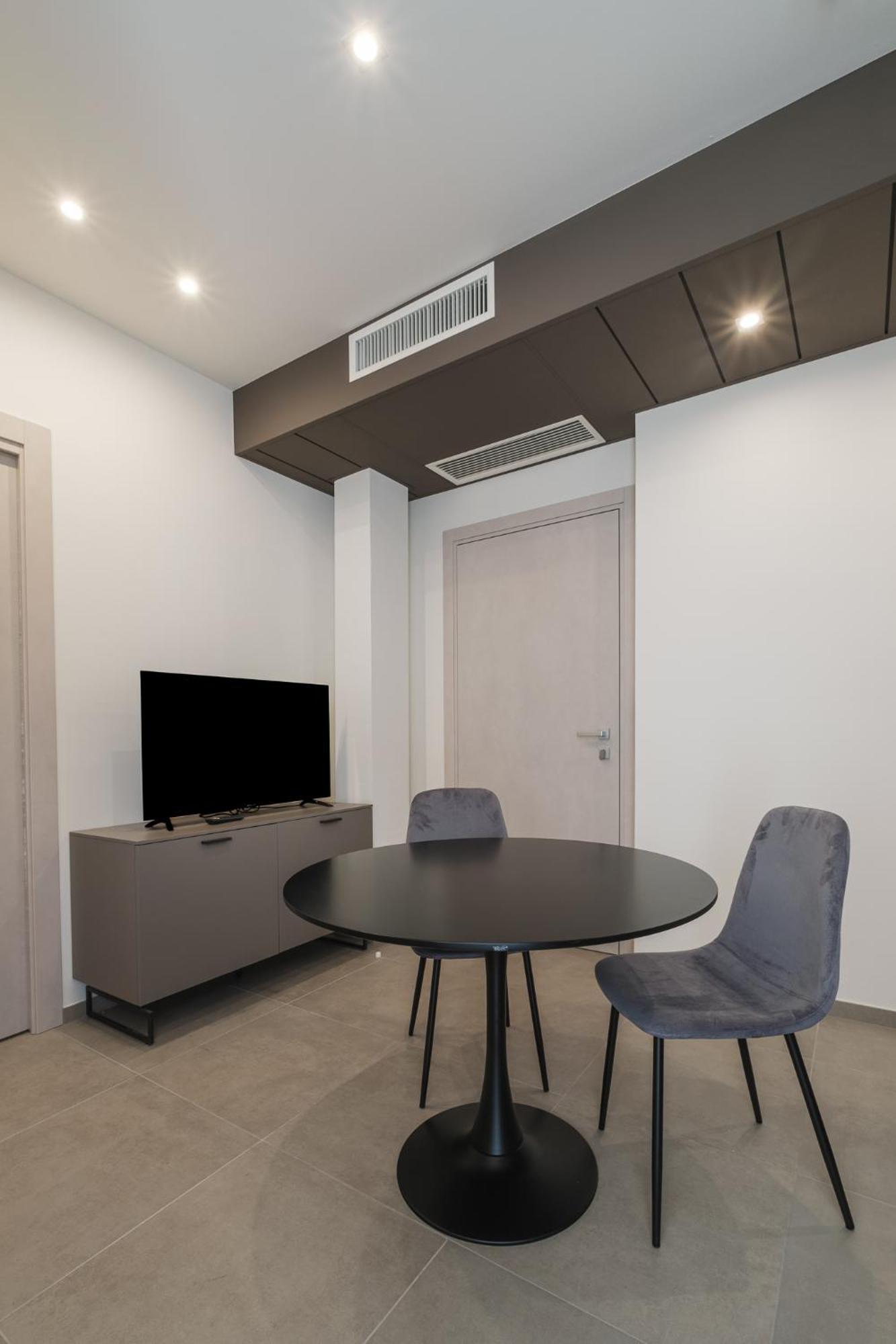Residence Goldoni6 Suite Apartment Rimini Luaran gambar