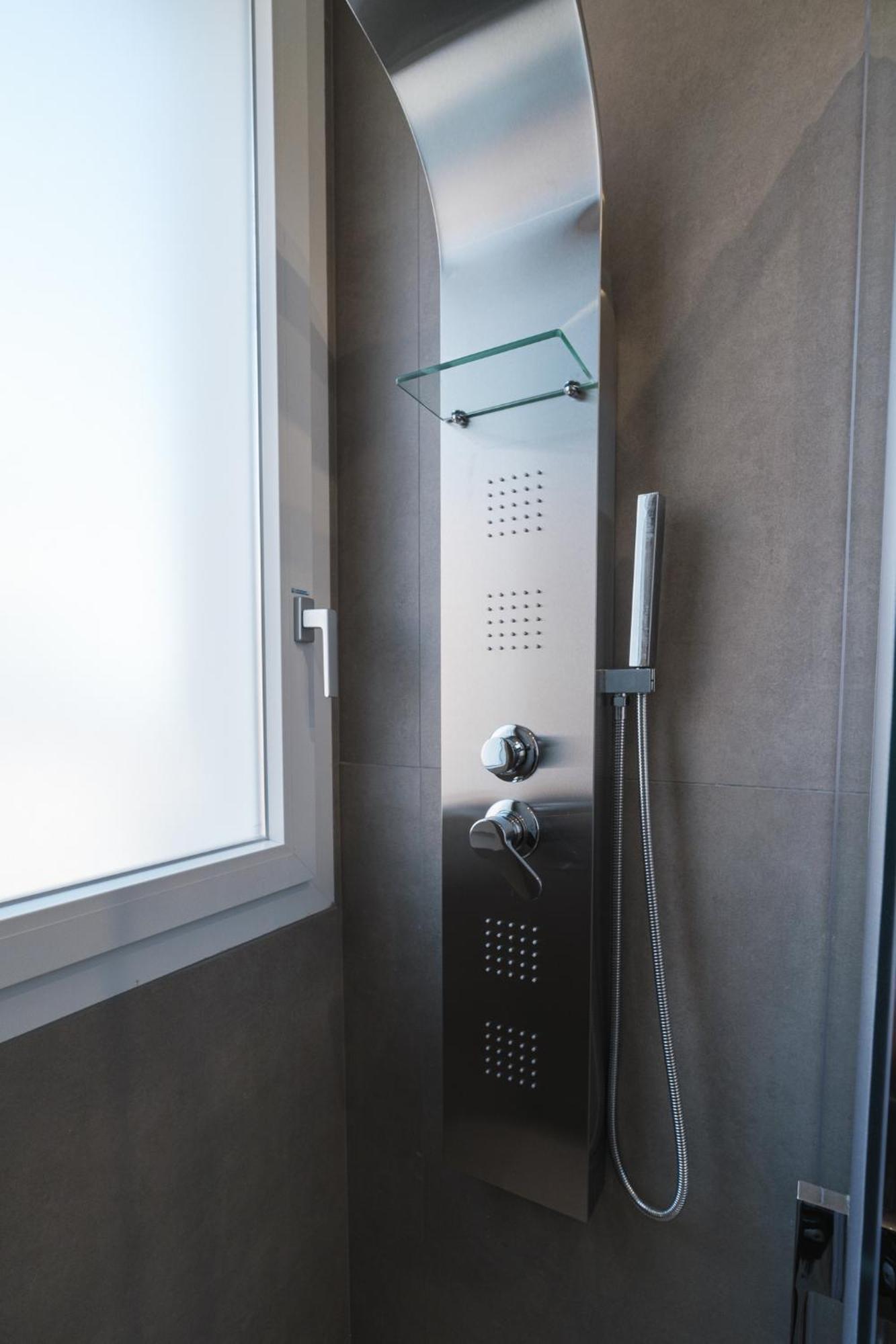 Residence Goldoni6 Suite Apartment Rimini Luaran gambar