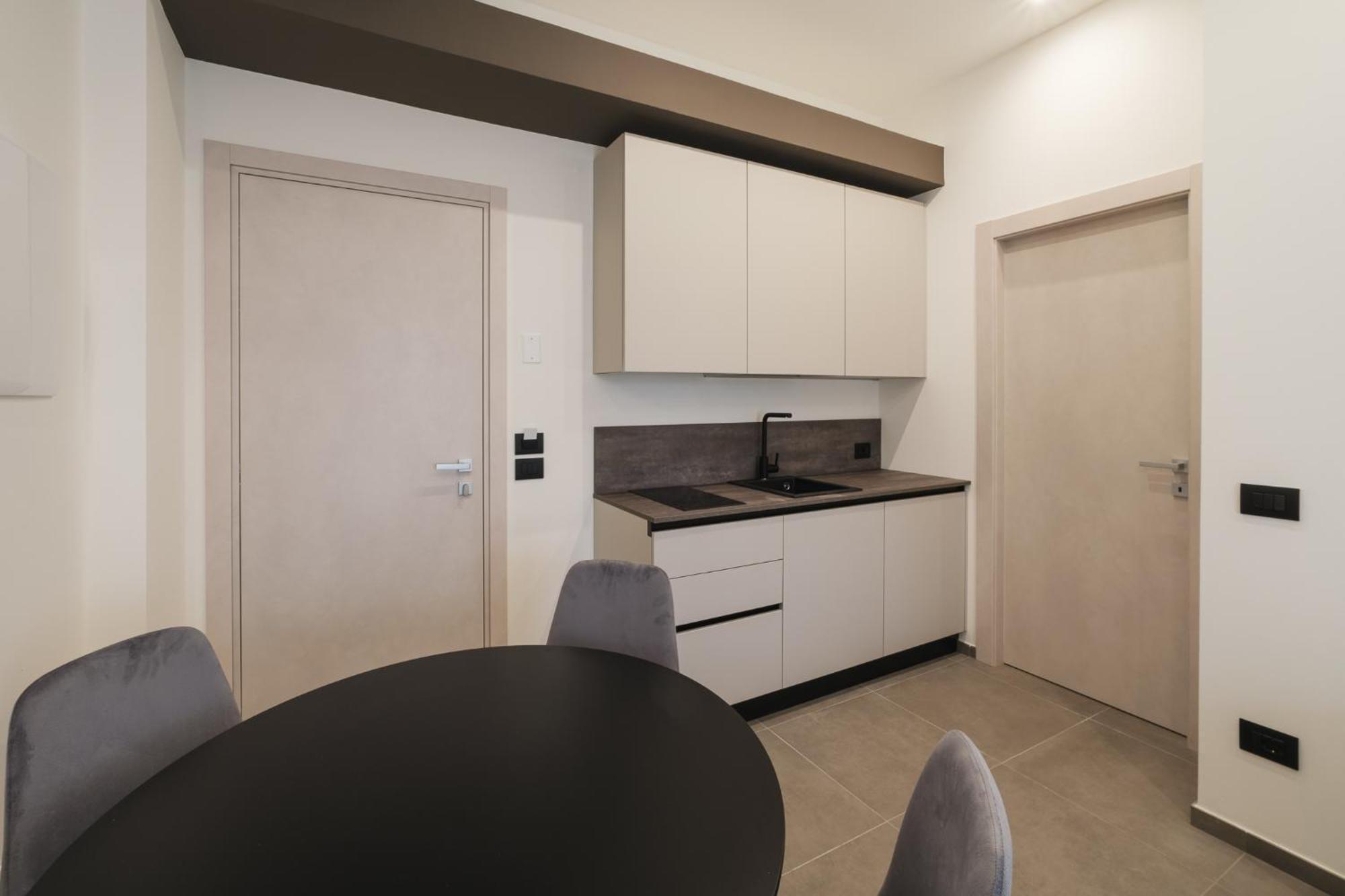Residence Goldoni6 Suite Apartment Rimini Luaran gambar