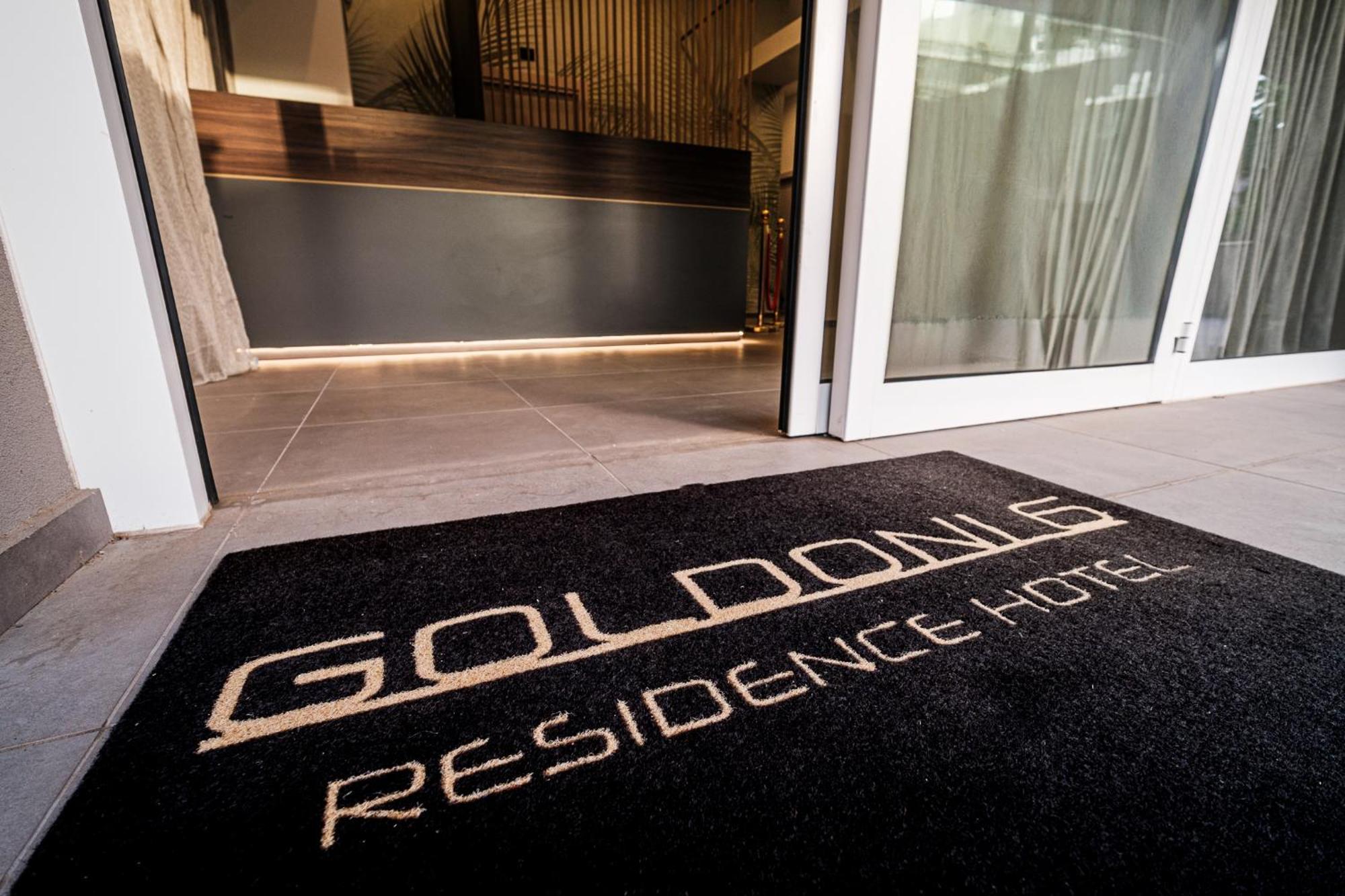 Residence Goldoni6 Suite Apartment Rimini Luaran gambar