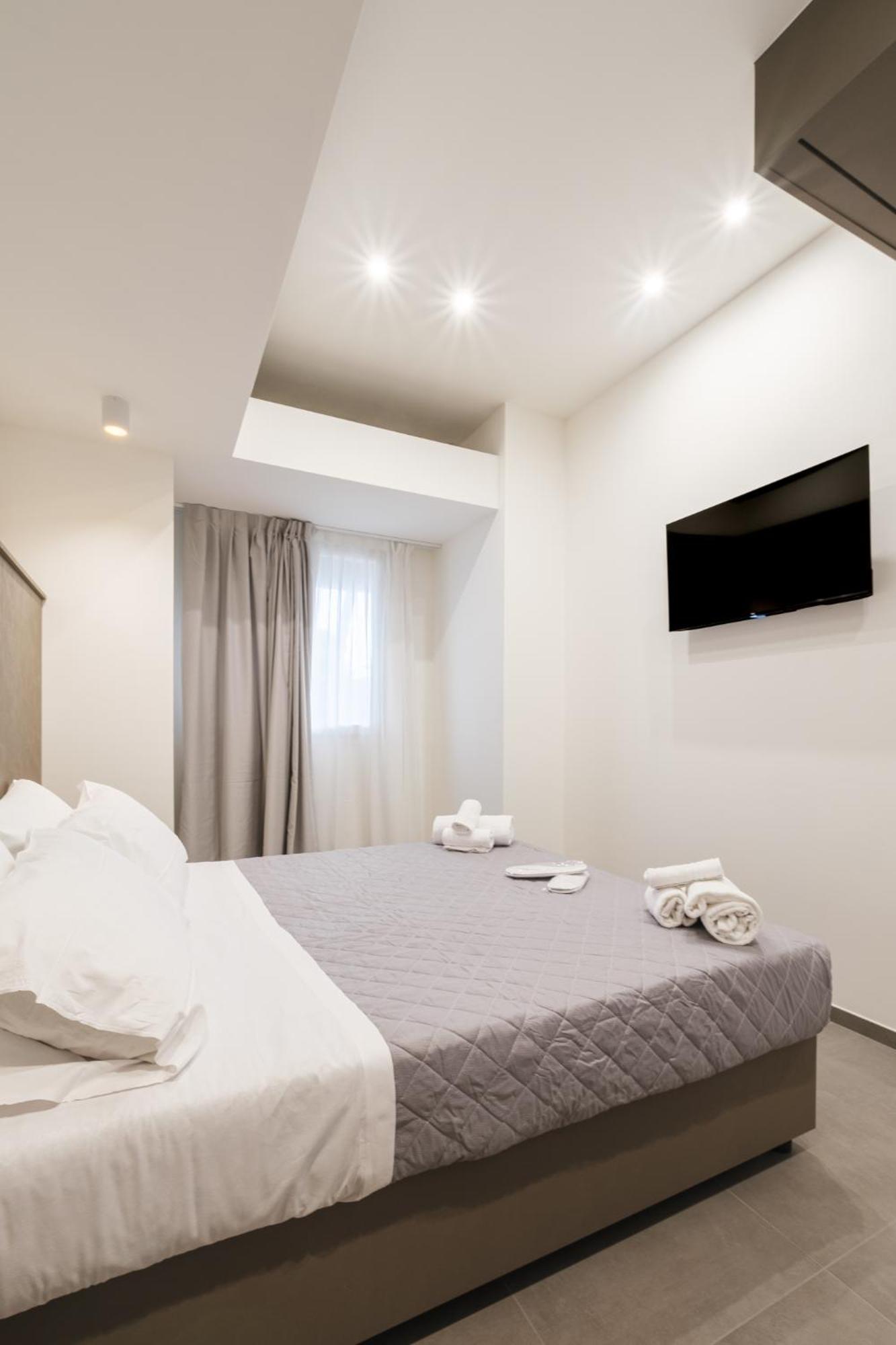 Residence Goldoni6 Suite Apartment Rimini Luaran gambar