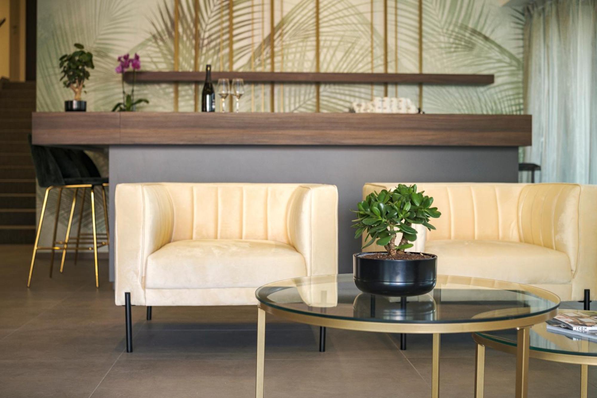 Residence Goldoni6 Suite Apartment Rimini Luaran gambar
